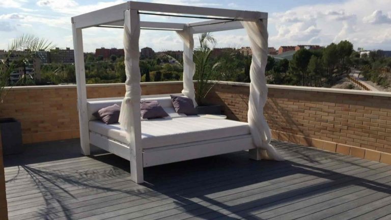 tarima exterior sintetica deckron en bonito ático