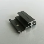 Grapa de unión de paneles